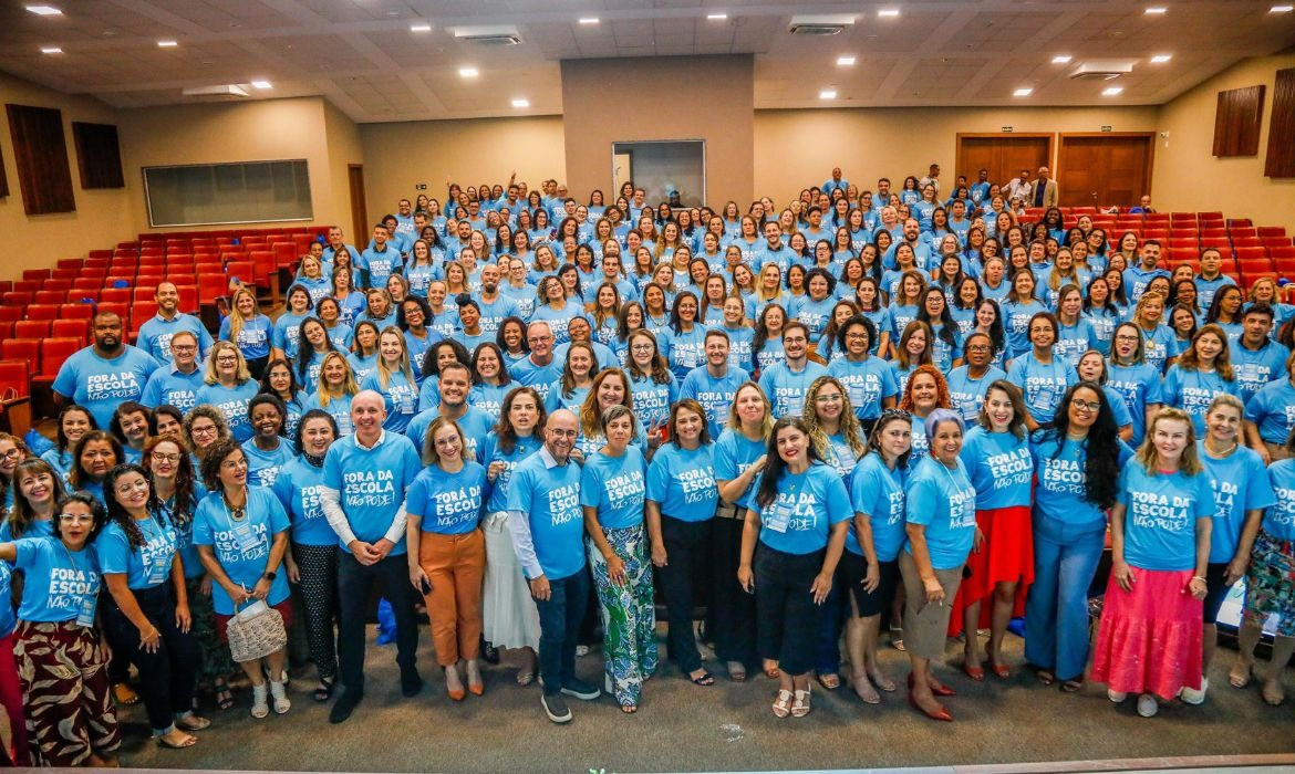 Município de Aracruz participa do Encontro Busca Ativa Escolar