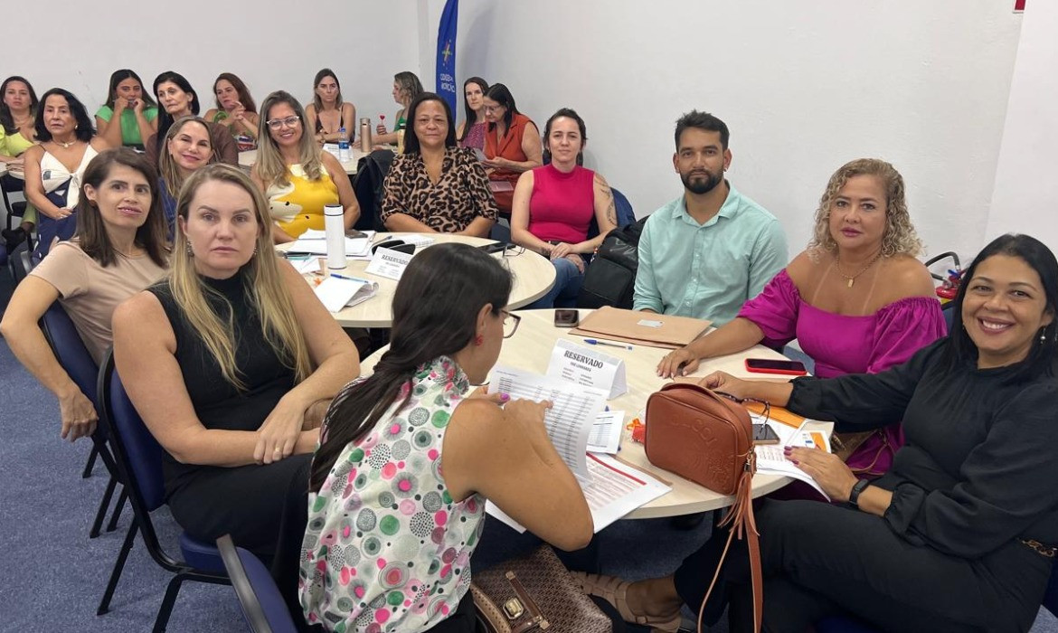 Aracruz participa de reunião para devolutiva de resultados das Atividades de Fortalecimento da Aprendizagem (AFAs Ciclo I)