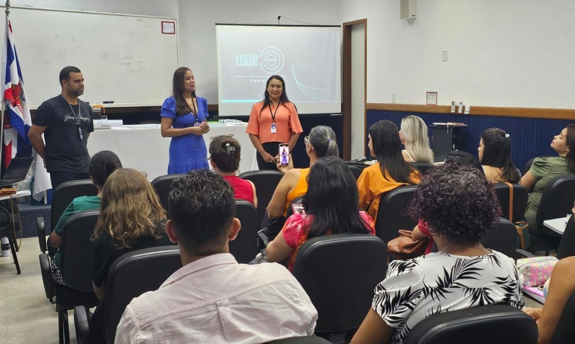 Equipes das Escolas de Educação Integral em Tempo Integral são capacitadas em Rotinas Pedagógicas