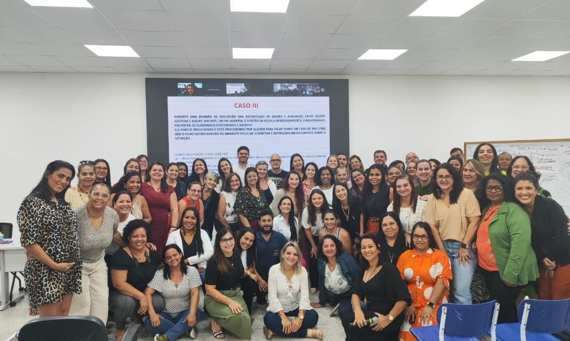 Aracruz participa do 1º Seminário de Gestão Escolar para municípios