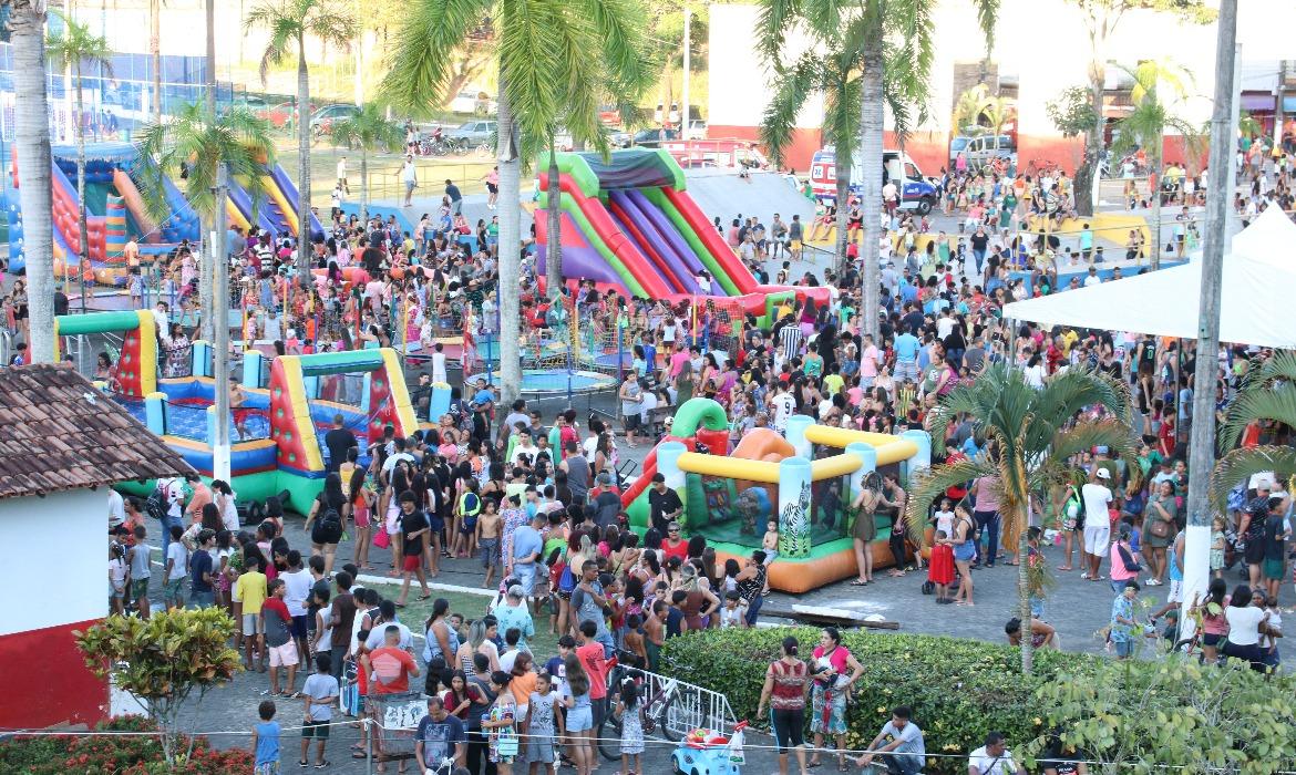 Sábado é dia de festa e diversão para as crianças no Ginásio da Arca