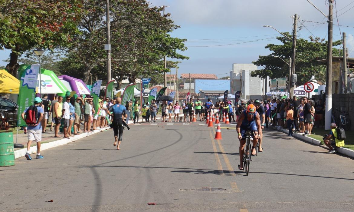 IronCruz reúne atletas de triathlon na Barra do Sahy, no próximo sábado (12)