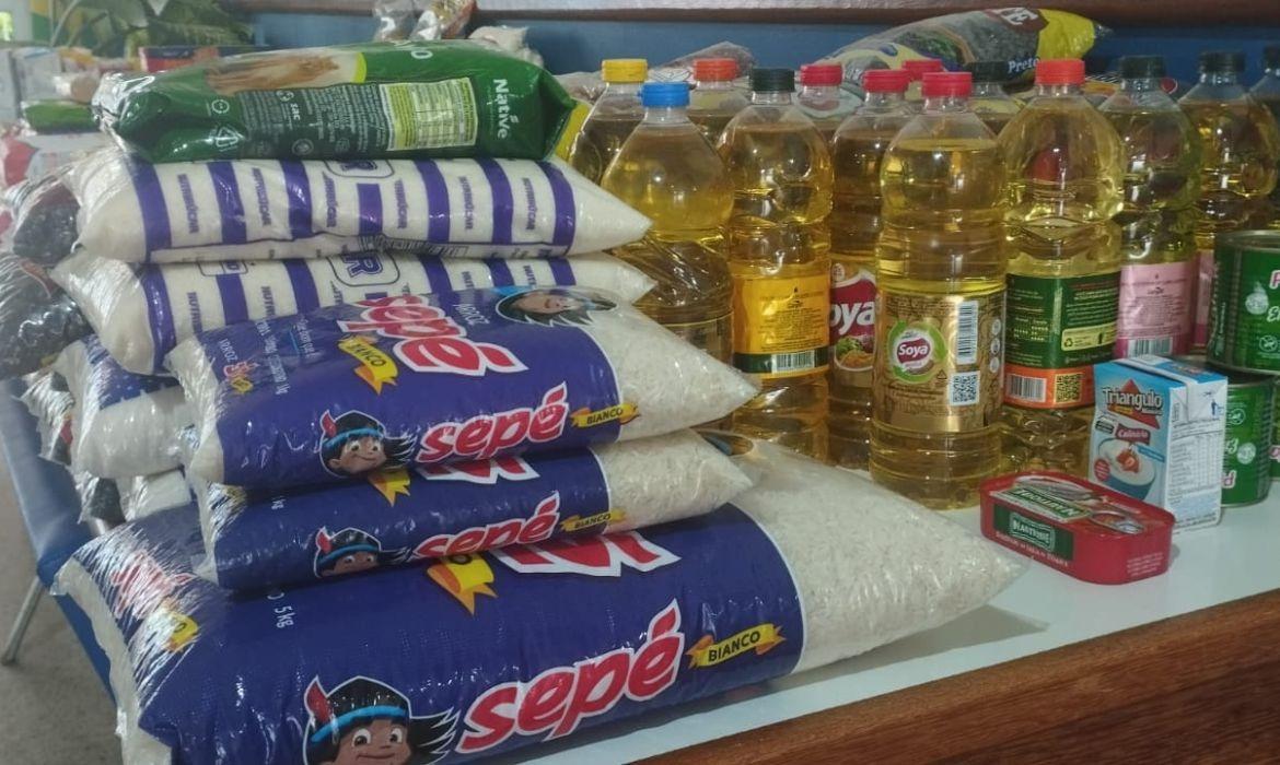 Gincana solidária: EMEF Placidino Passos arrecada mais de 250 quilos de alimentos durante a semana da criança