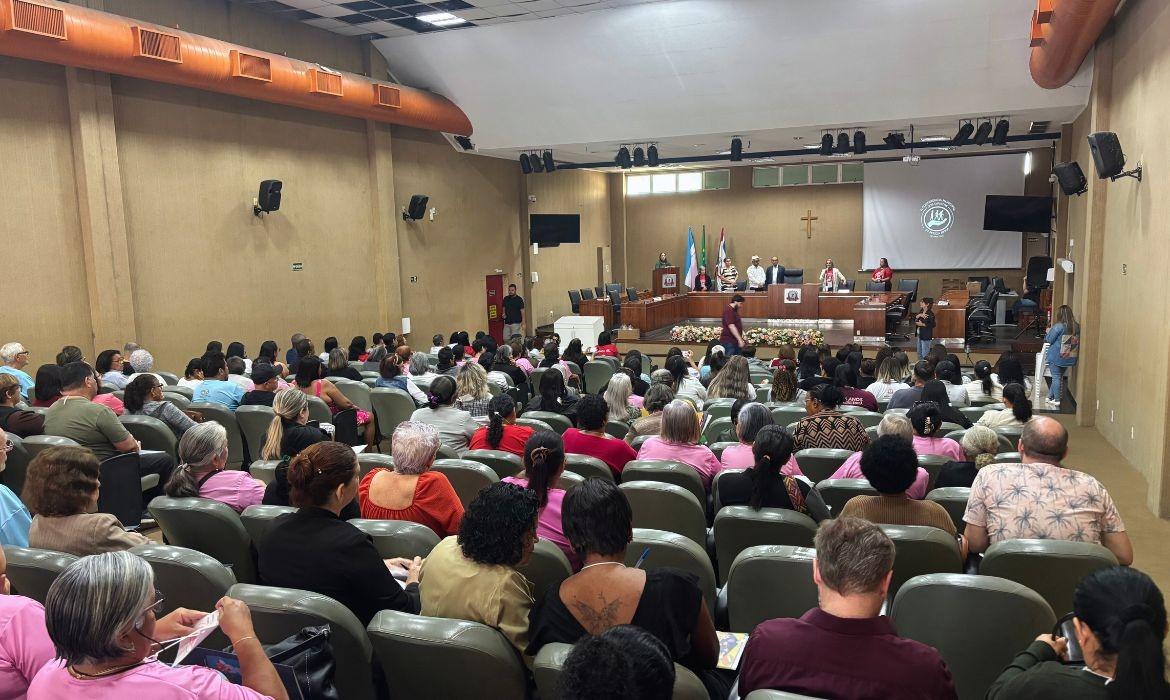 VI Conferência Municipal debate políticas públicas para idosos de Aracruz