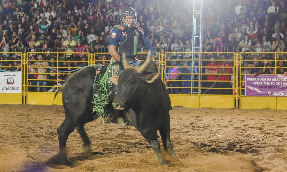 Rodeio: Entre a Tradição do Campo e o Espetáculo das Arenas