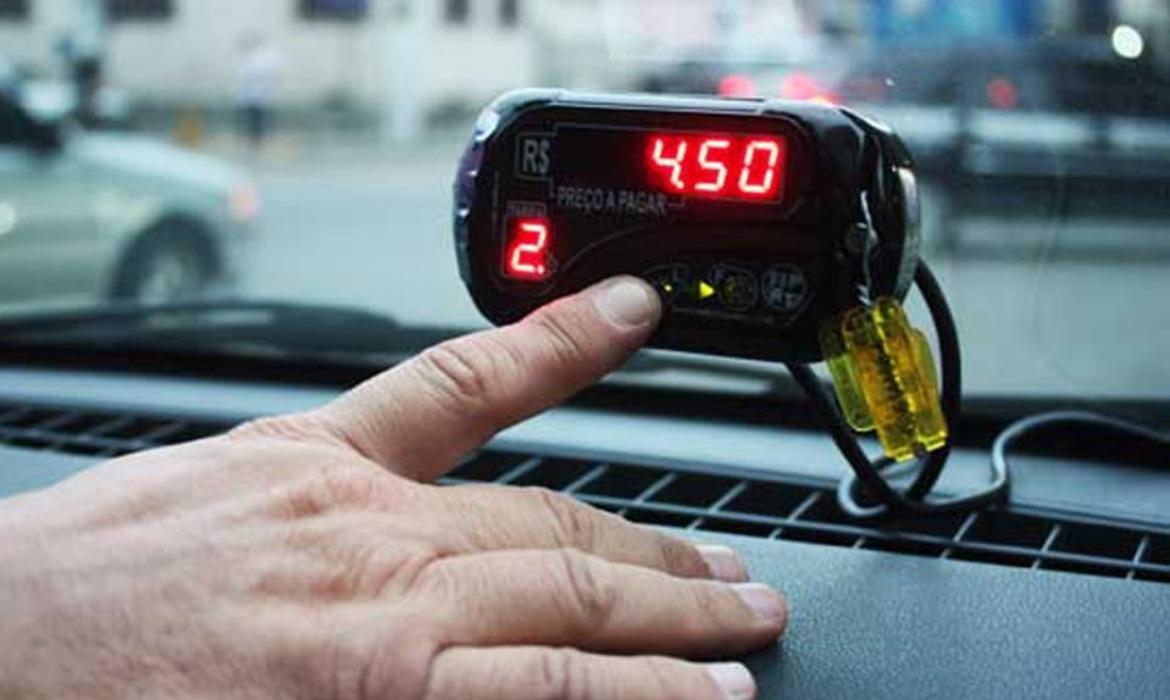 Mobilidade Urbana: aferição anual de taxímetros vai até 29 de outubro