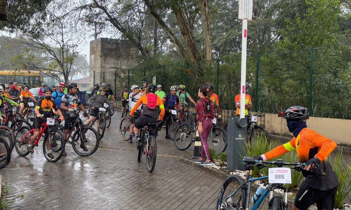 Com apoio da Prefeitura, 1º Pedal do Ifes leva mais de 150 ciclistas às ruas de Aracruz