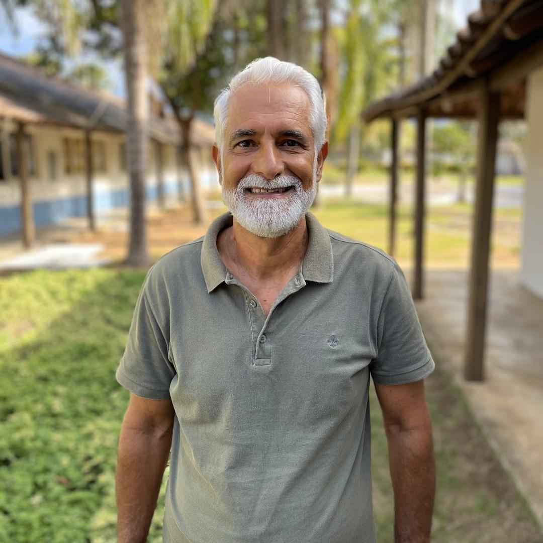 Secretário: Almir Gonçalves Vianna