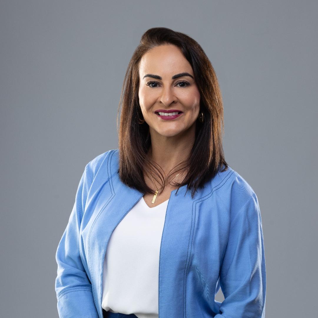 Secretária: Jeesala Mayer Coutinho