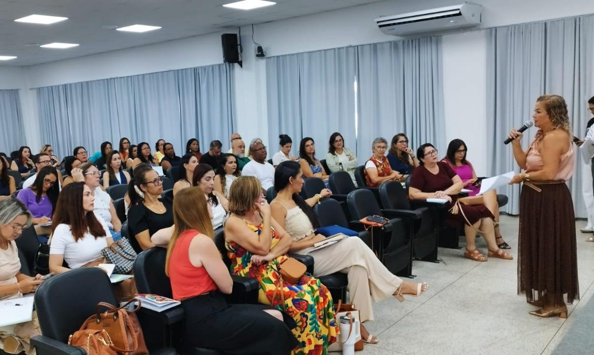 Gestores Escolares participam de momento de acolhida e orientações para o início do ano letivo