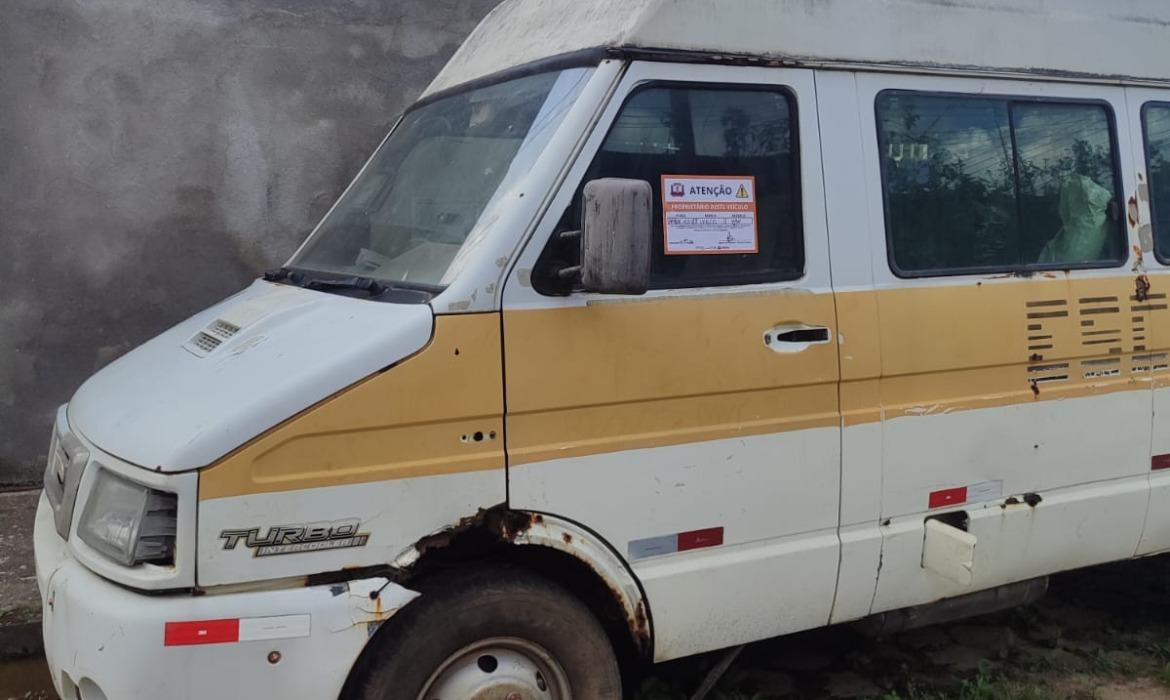 Mobilidade Urbana inicia notificação de veículos abandonados nas vias públicas