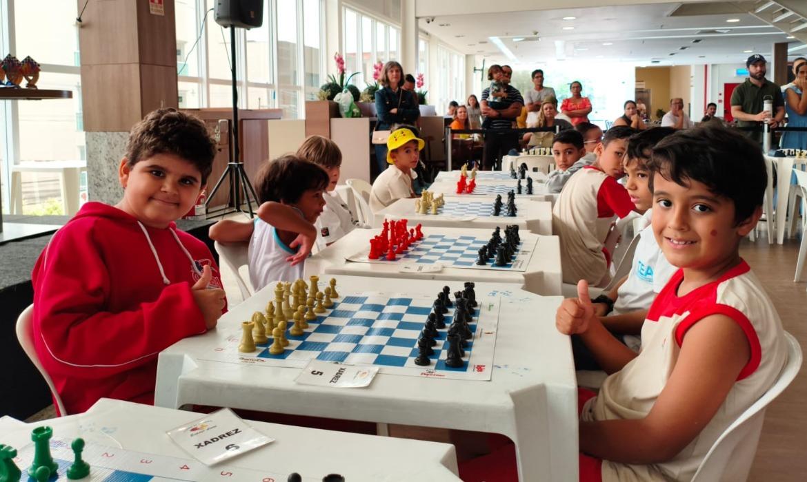1º Etapa do Circuito Municipal de Xadrez de Aracruz (Cimex) inicia trajetória de sucesso de estudantes em 2026
