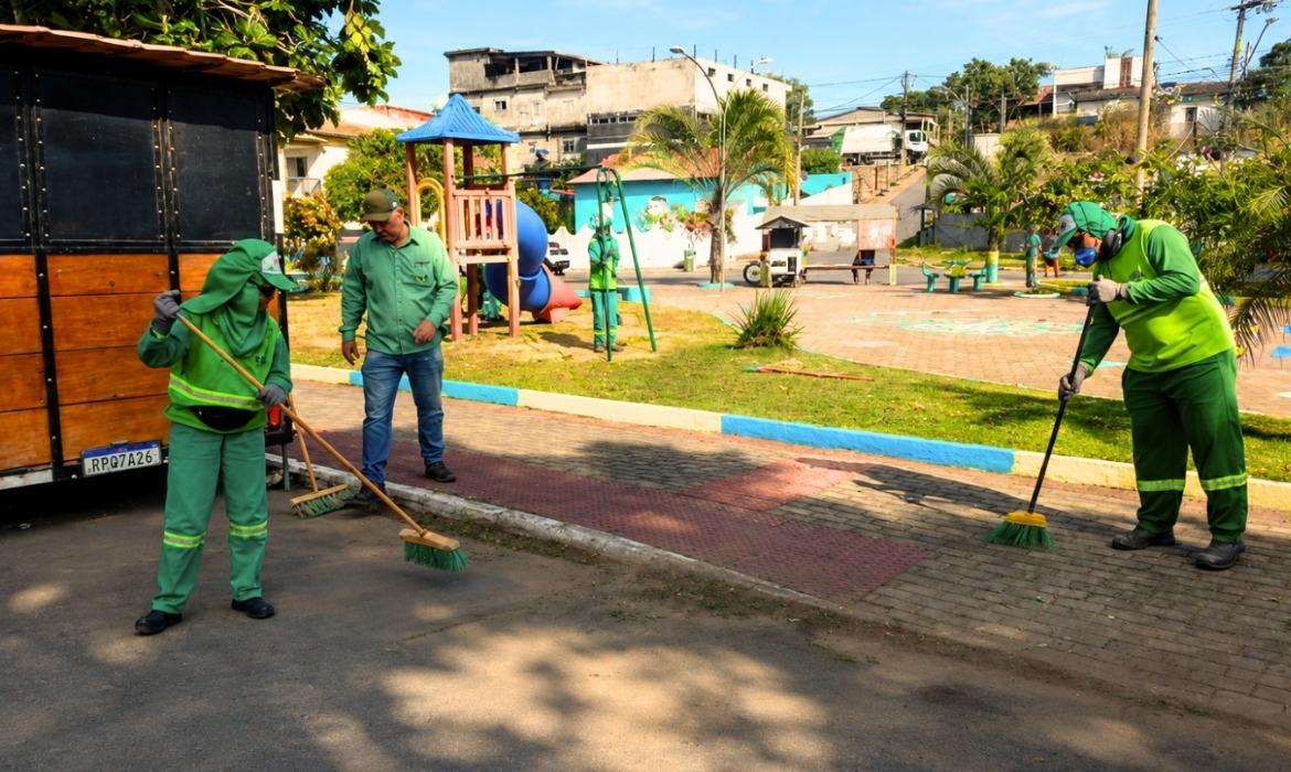 Semsur realiza mutirão de limpeza em Barra do Riacho
