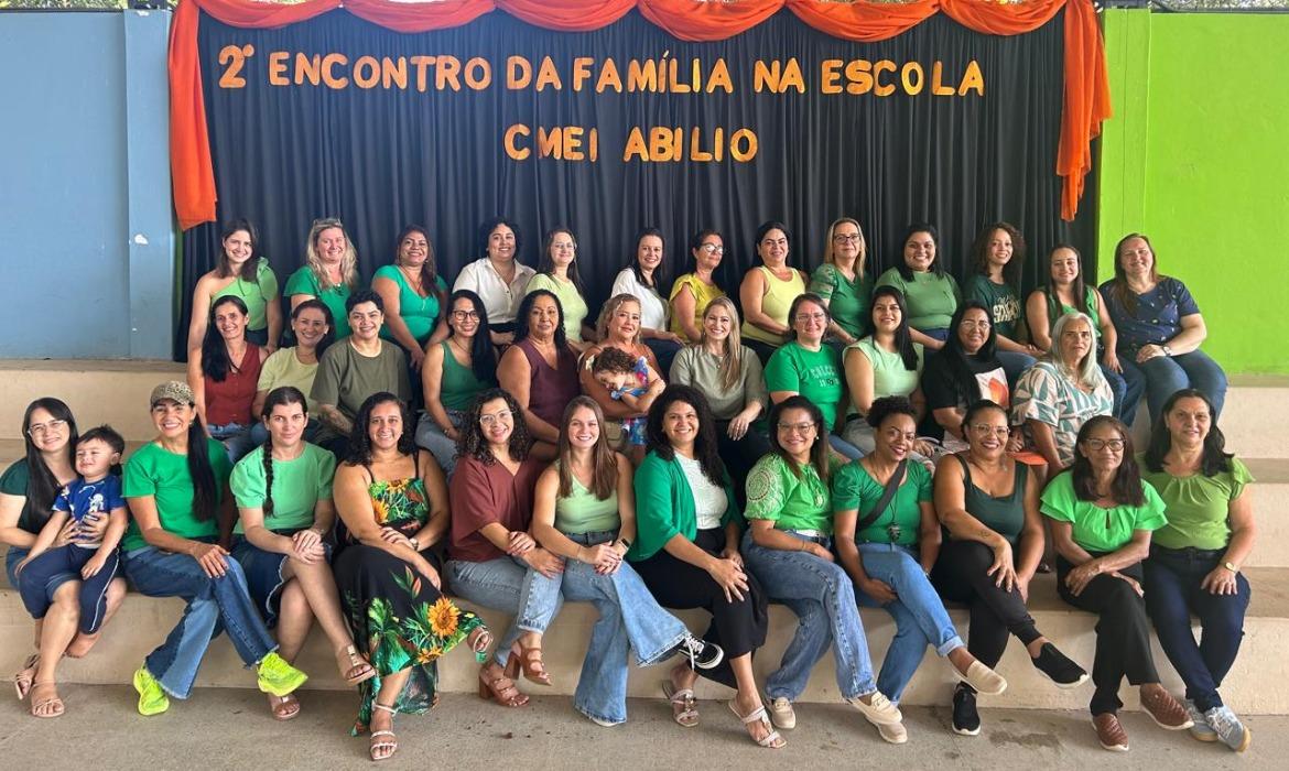 2º Encontro da Família no Cmei Abílio Correia de Amorim é marcado por apresentações e muita atividade em oficinas