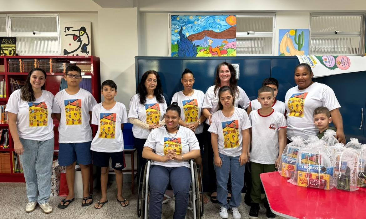 Super Nós: livro lançado pela Emef Prof. Maria Inês Della Valentina estimula a criatividade, a imaginação e o desenvolvimento de habilidades pessoais de estudantes com deficiência
