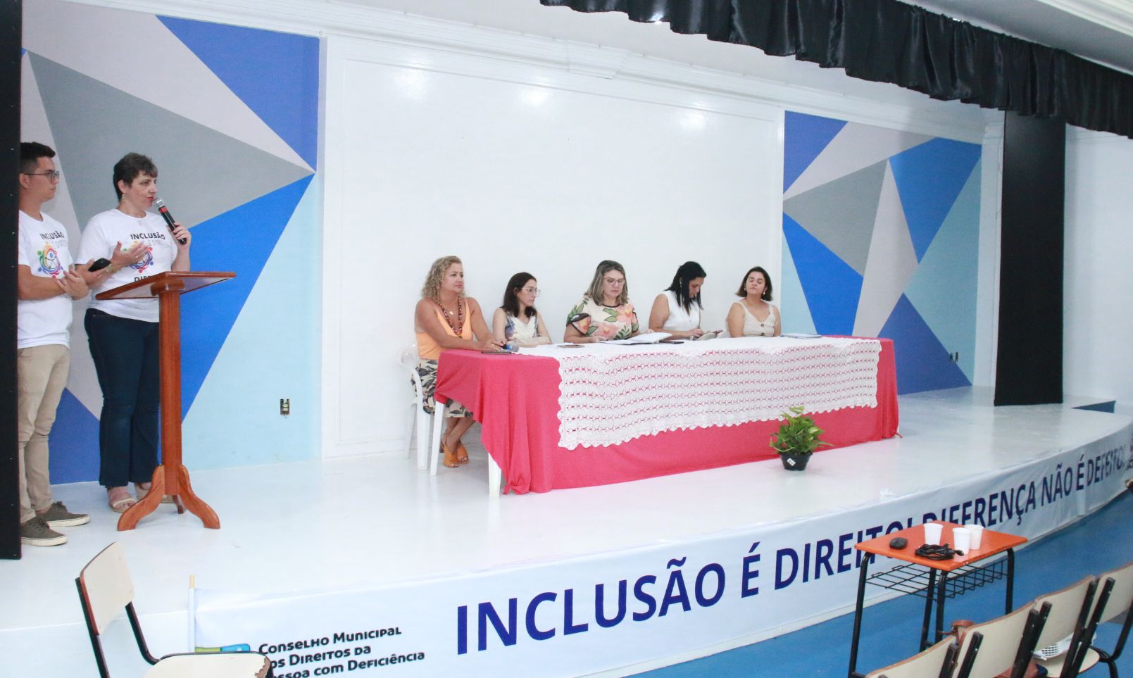 Semana da Pessoa com Deficiência debate políticas de inclusão social e direitos