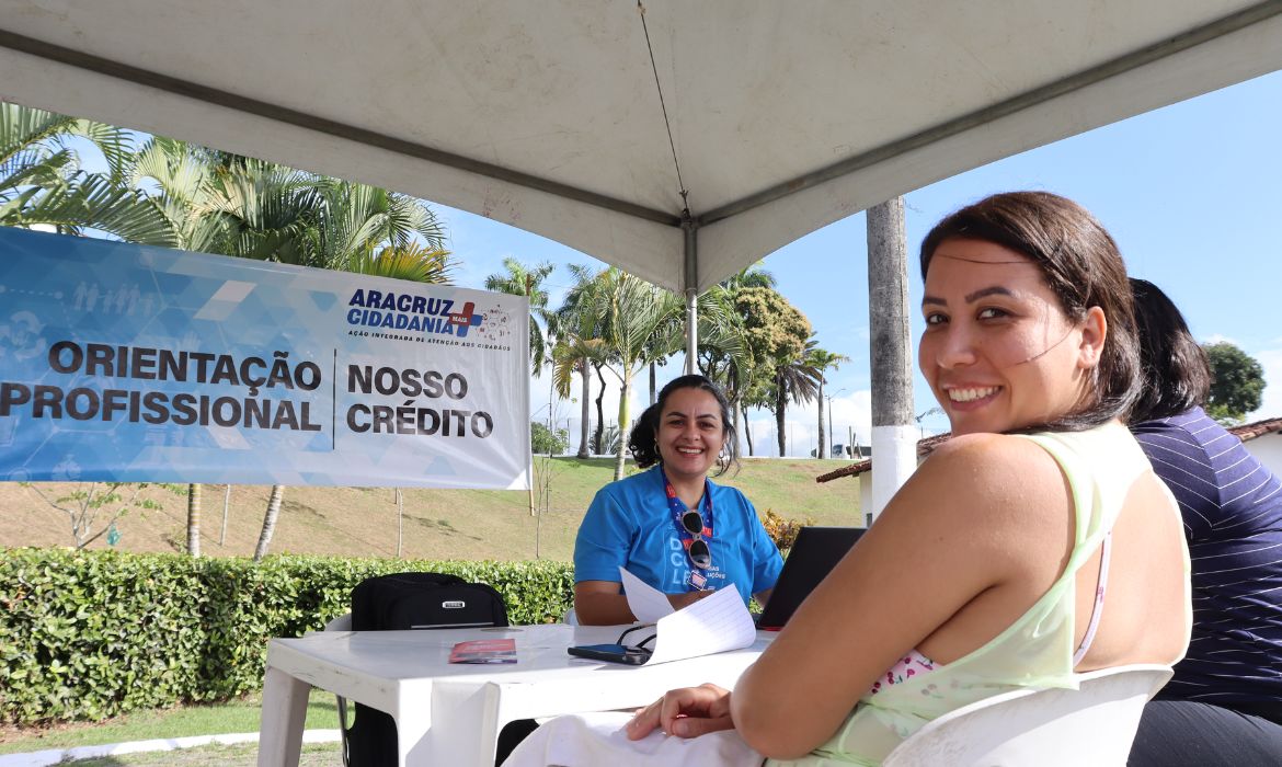 Aracruz + Cidadania fez mais de 500 atendimentos na Praça da Paz