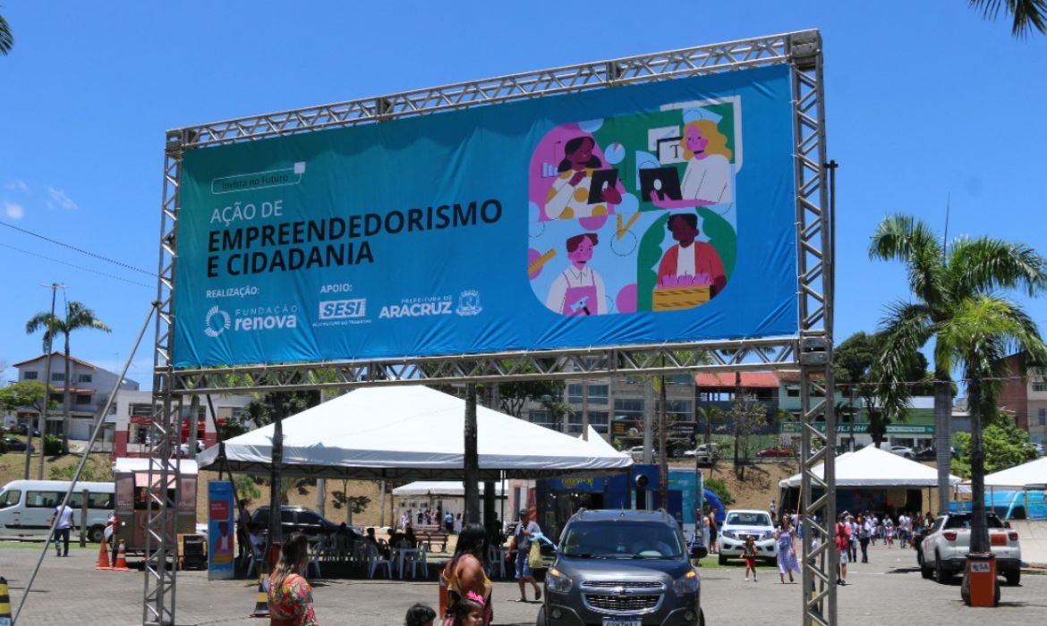 Ação de Empreendedorismo e Cidadania reúne milhares de aracruzenses na Praça da Paz