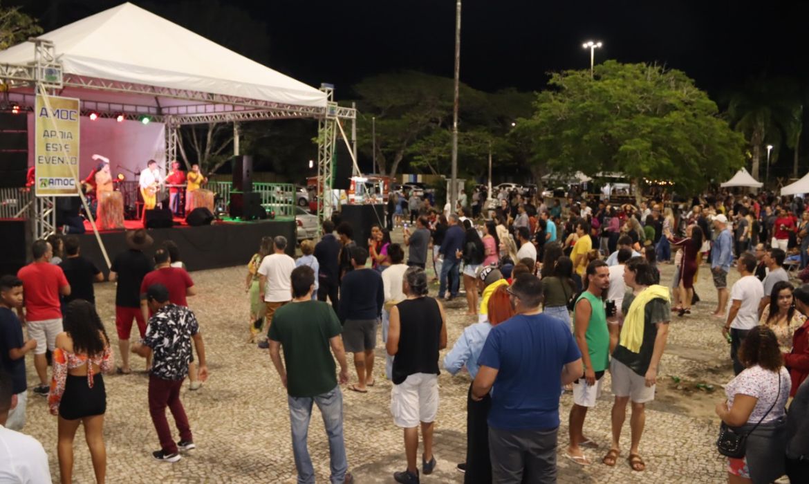 Festival de Inverno: Música e esporte animaram o final de semana em comunidades da orla