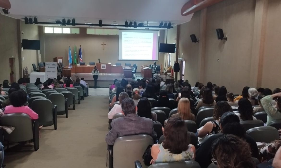 6º encontro do Programa Saúde na Escola (PSE) debate o acolhimento à pessoa, enfrentamento à violência e rede em saúde