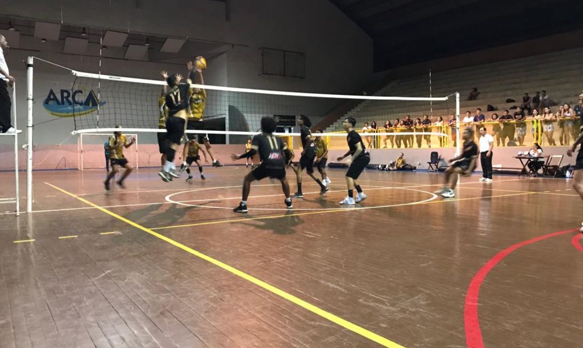 Pelo segundo ano seguido, Torneio Interbairros de Vôlei resgata tradição em Aracruz