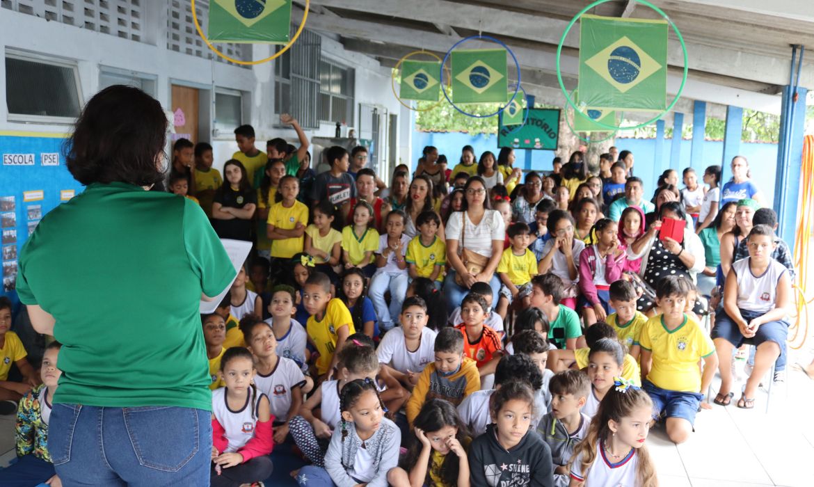 Emef Samoel Costa promove evento em culminância ao Programa Saúde na Escola (PSE) e de abertura dos Jogos Interclasses