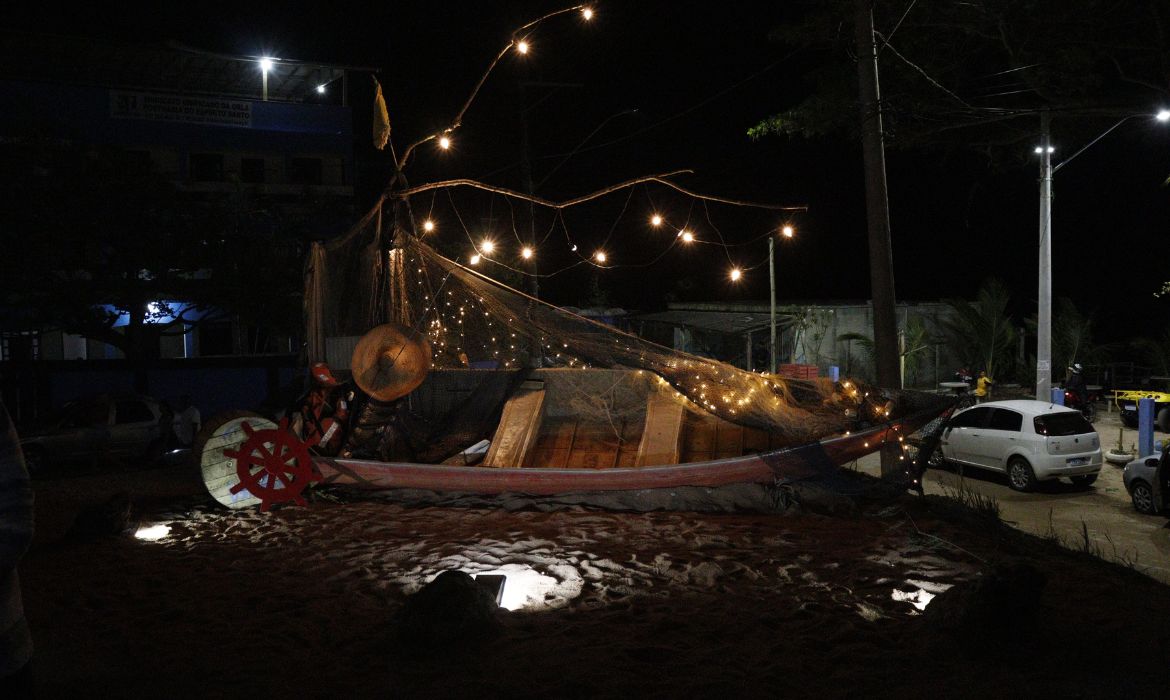 Festa do Pescador resgata tradição em Barra do Riacho