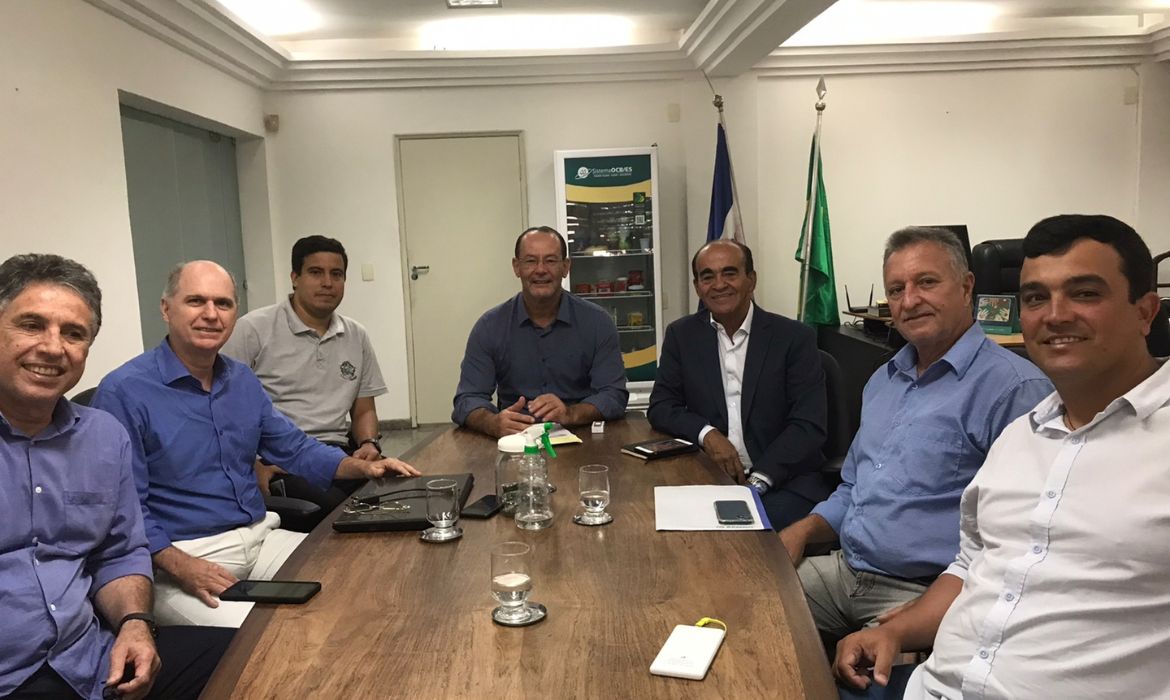 Prefeito se reúne com secretário de Estado da Agricultura para alinhar ações em prol dos produtores rurais de Aracruz