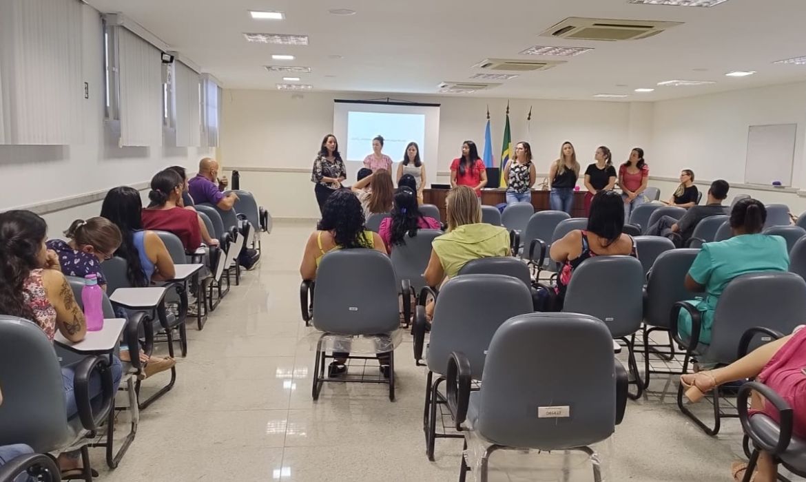 Reunião geral do Programa Saúde na Escola reforça a importância da educação alimentar e da prática de atividades esportivas