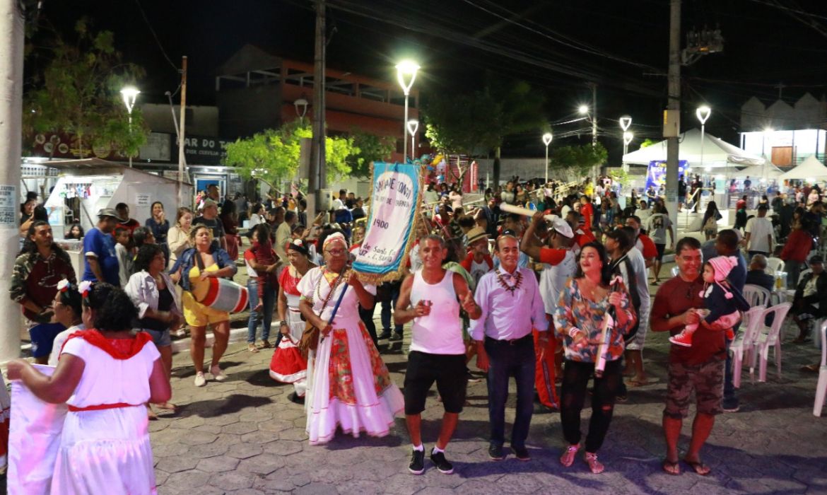 Muito artesanato, animação e música boa na 1ª Criarte Fest Mundo realizada neste final de semana, em Barra do Riacho