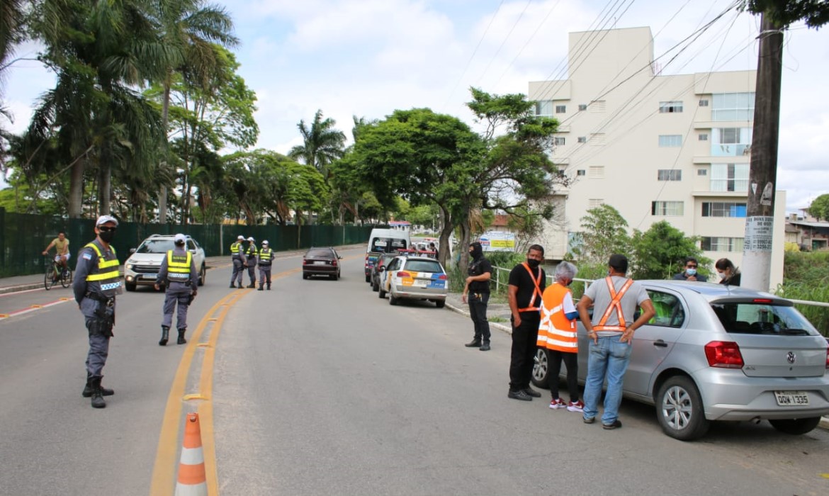 Setrans em parceria com Detran e Polícia Militar realiza ações educativas no trânsito de Aracruz