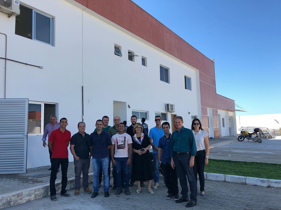 Em visita técnica professores fazem tour por obras do município de Aracruz