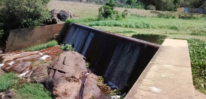 Ações de Limpeza e recuperação são realizadas no Rio Araraquara em Guaraná e na Barragem de Santa Maria