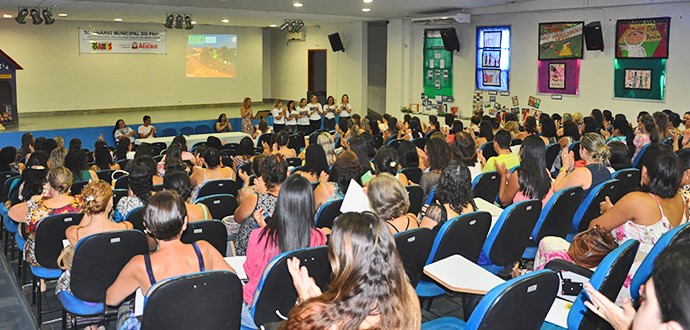 III Seminário Municipal do PNAIC reúne profissionais da educação