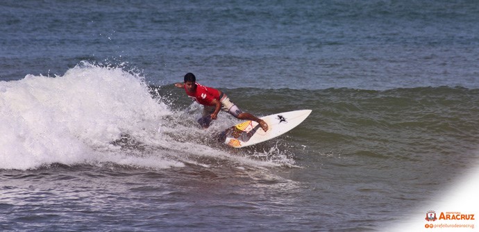 1º Campeonato de Surf de Aracruz na Praia dos Padres reuniu atletas de outros estados