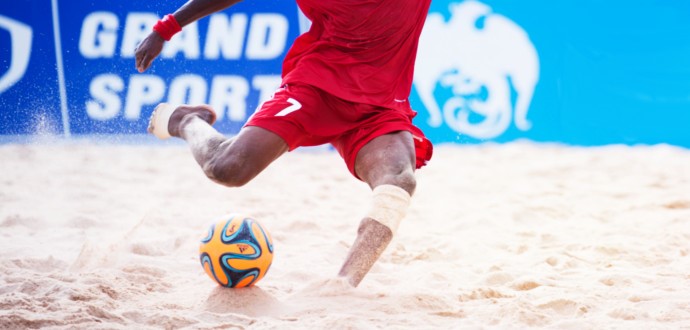 Equipes se qualificam para a final do Beach Soccer Adulto 2016 após semifinal disputada