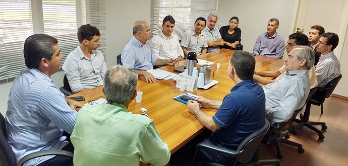 Equipe de transição se reúne com o prefeito Marcelo Coelho