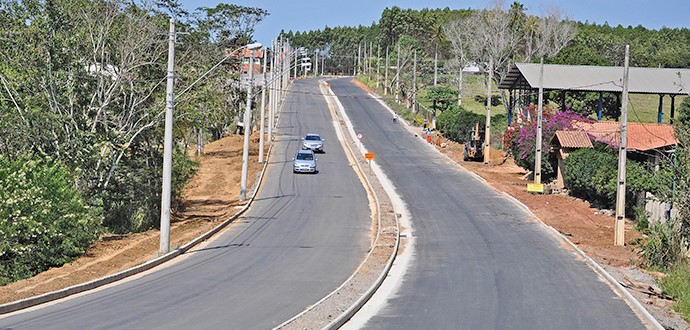 Nota da Prefeitura de Aracruz sobre as obras na avenida Guaxindiba