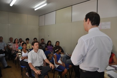 Secretário do TCU no Espírito Santo apresenta Cartilha de Orientação aos Conselheiros da Saúde