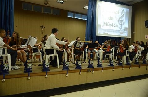 Alunos da rede municipal apresentam Recital de Violino no Placidino Passos