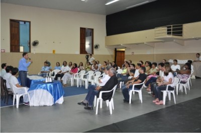 Aconteceu ontem a entrega de certificados de participação no Desfile Cívico-Multicultural