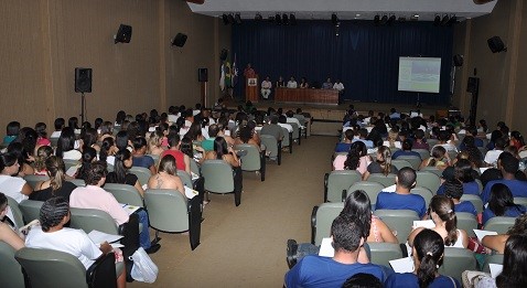 Câmara Municipal lotada na comemoração do Dia Mundial da Água em Aracruz