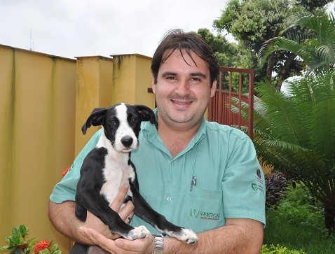 Sábado, dia 11, acontece a 4ª Feira de Adoção de Cães e Gatos em Aracruz