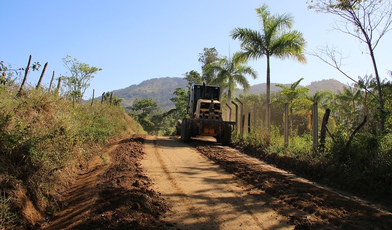 Mais de 800 quilômetros de estradas vicinais em Aracruz receberam manutenção nos últimos três meses