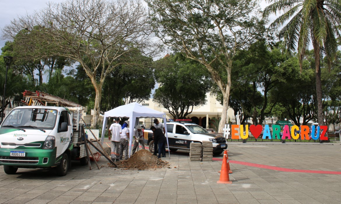 Prefeitura inicia nesta sexta (19) montagem da decoração do Natal Luz Aracruz