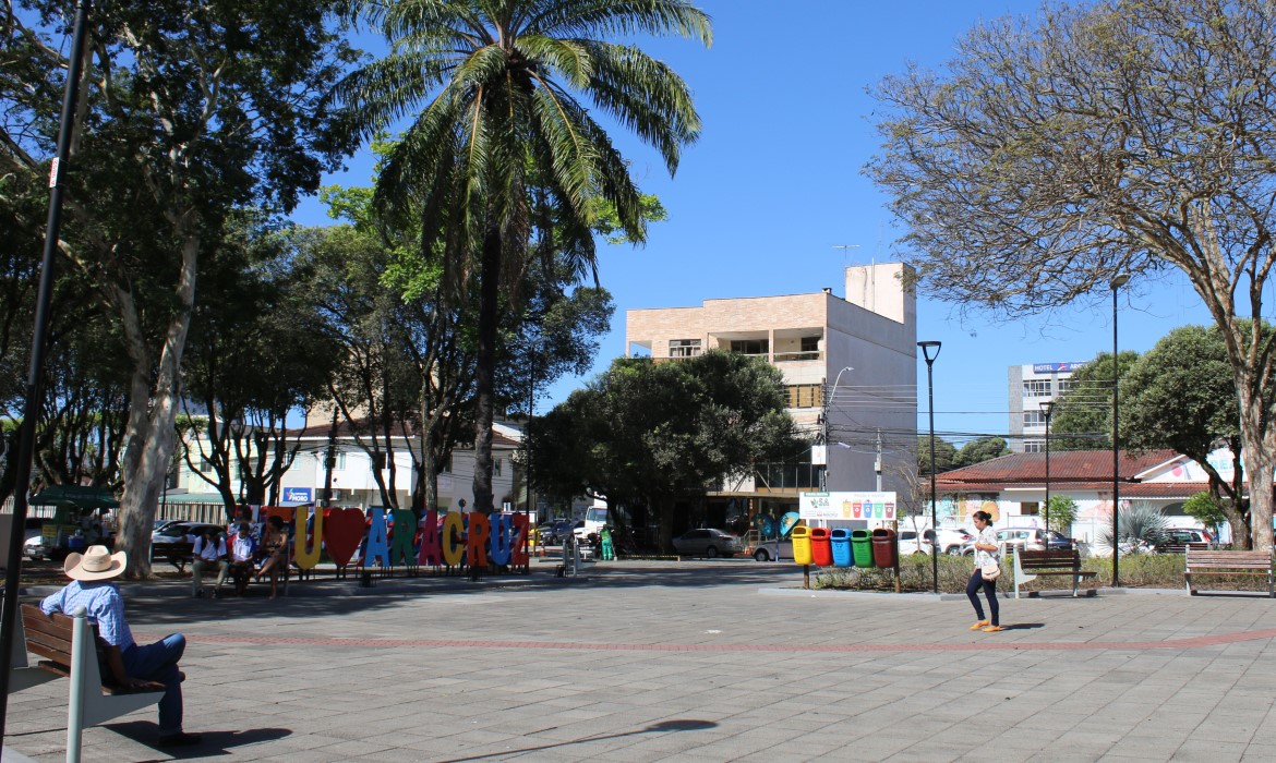 Prefeitura de Aracruz entrega revitalização da praça Monsenhor Guilherme Schmitz nesta quarta (25)