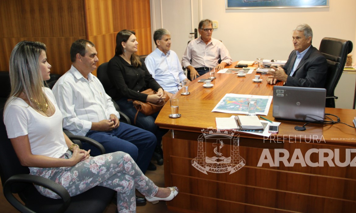 Representantes do Estado visitam Centros Empresariais em Aracruz