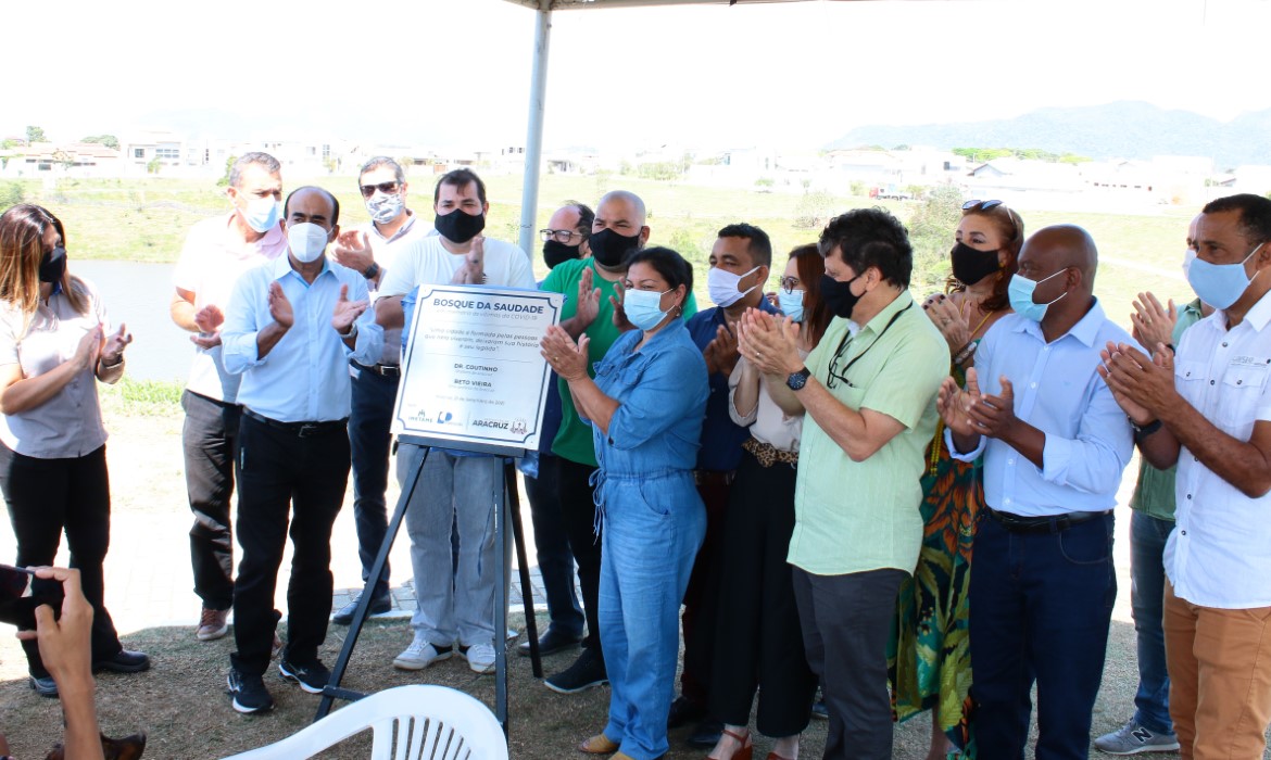 Prefeitura de Aracruz inaugura Bosque da Saudade em homenagem às vítimas da Covid-19