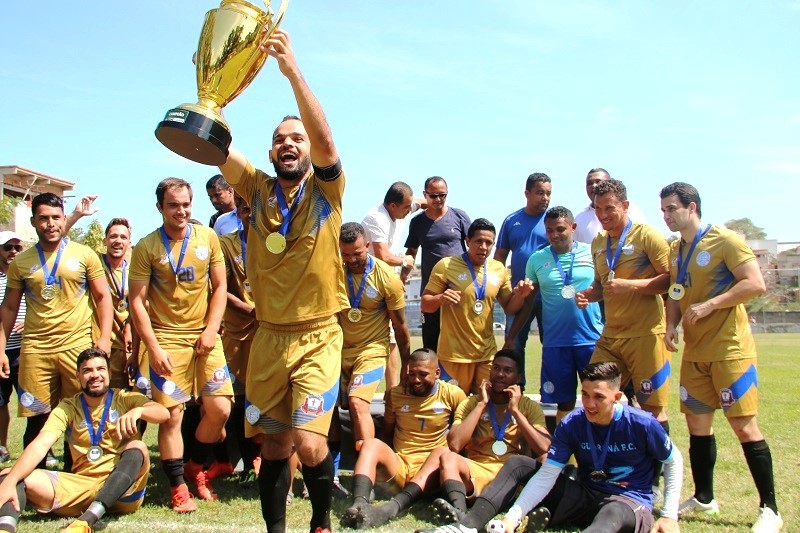 Barba, cabelo e bigode: com o artilheiro e melhor goleiro, Guaraná é o campeão Aracruzense de Futebol Amador da Série B