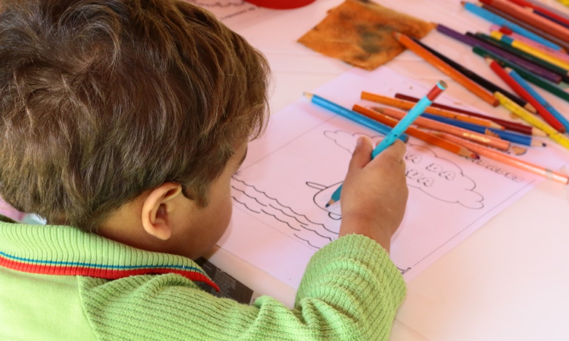 Meio Ambiente leva atividades de educação ambiental ao Orfanato Recanto Feliz